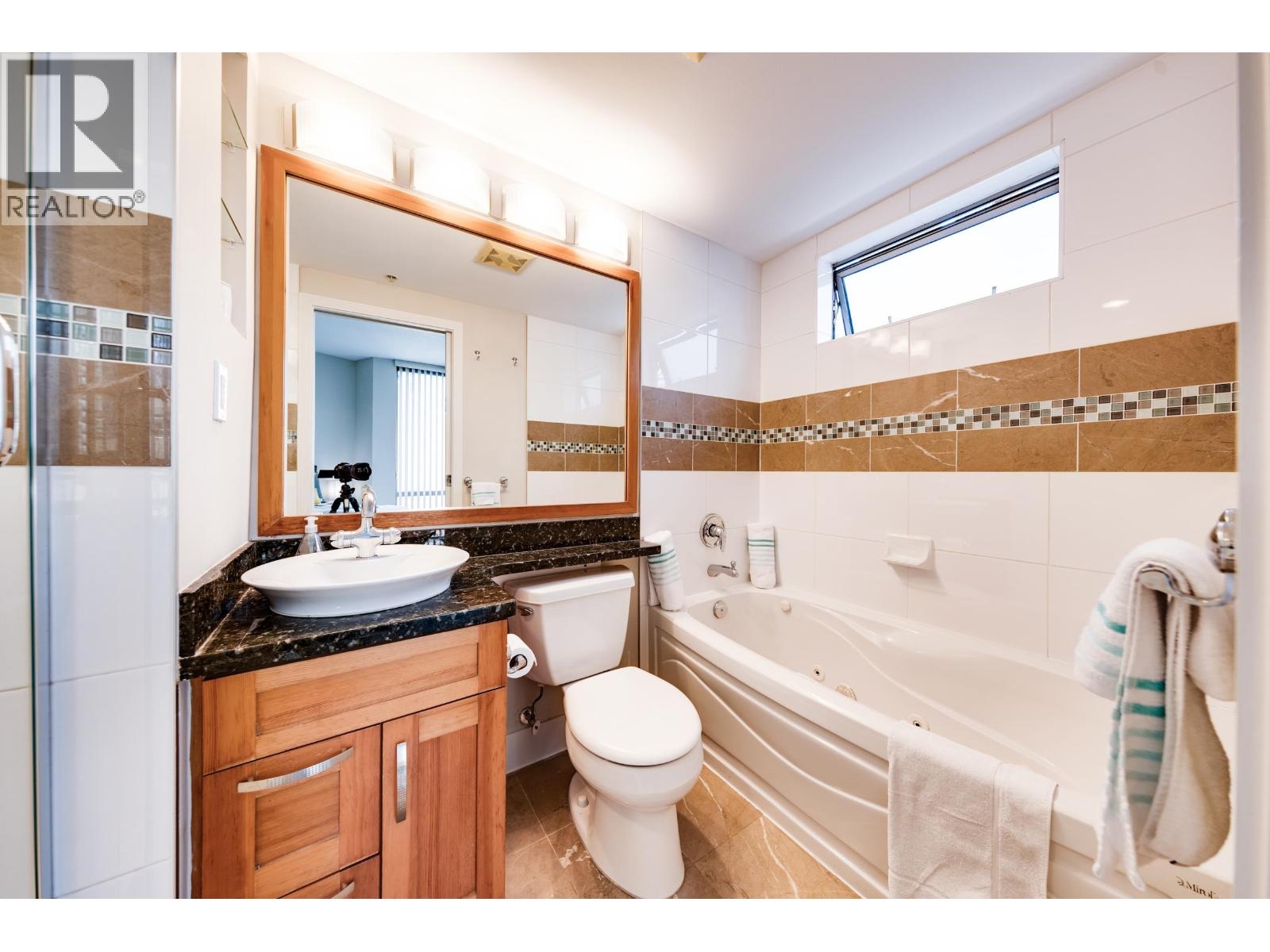 11xx 1228 W Hastings Street, Vancouver, British Columbia  V6E 4S6 - Photo 17 - R3160617