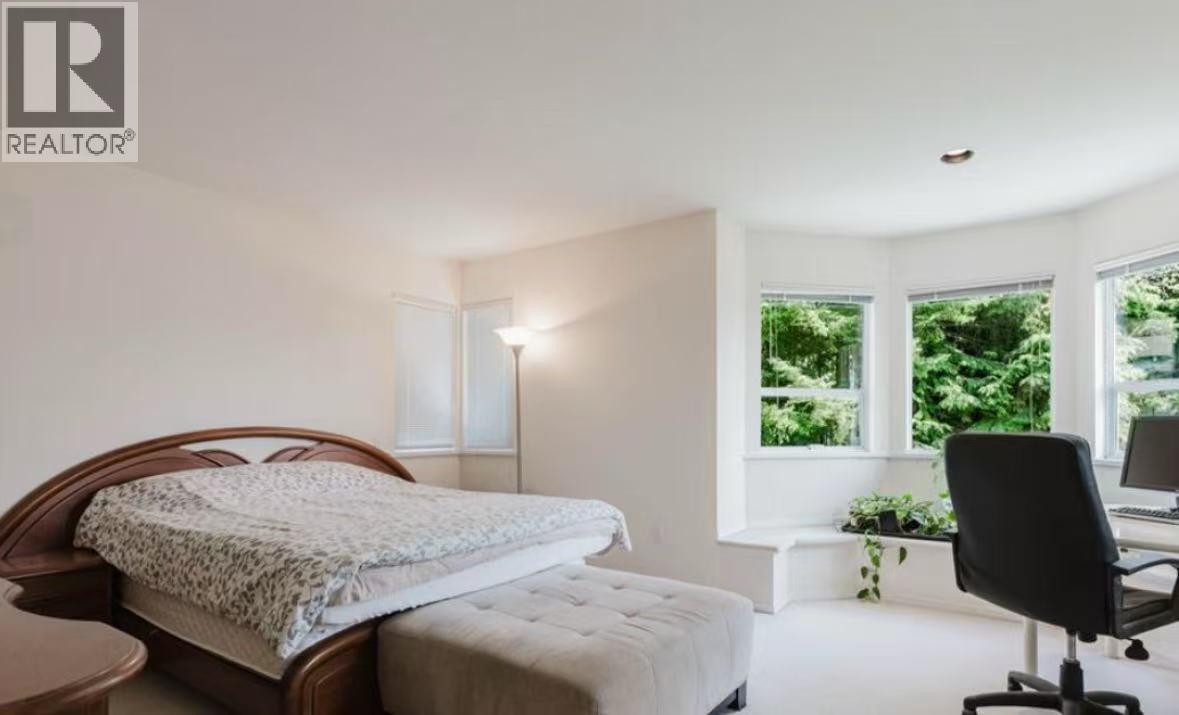 Main And Upper 1565 Bramble Lane, Coquitlam, British Columbia  V3E 2T5 - Photo 11 - R3160641
