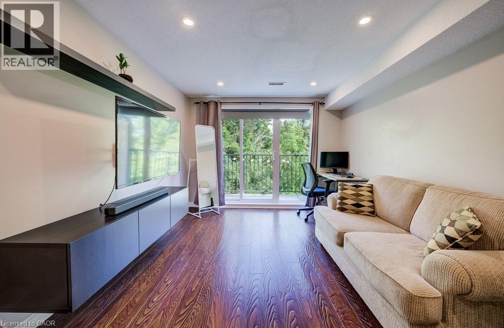 45 Cedarhill Crescent Unit# 9c, Kitchener, Ontario  N2E 0A2 - Photo 5 - 40858135