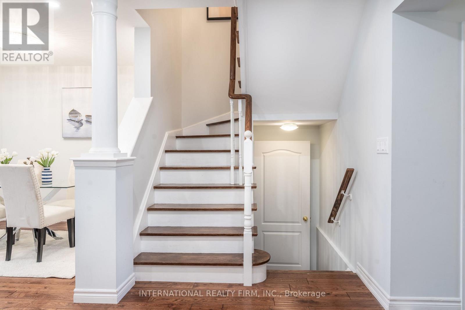 4881 Capri Crescent, Burlington, Ontario  L7M 0H8 - Photo 17 - W13734338