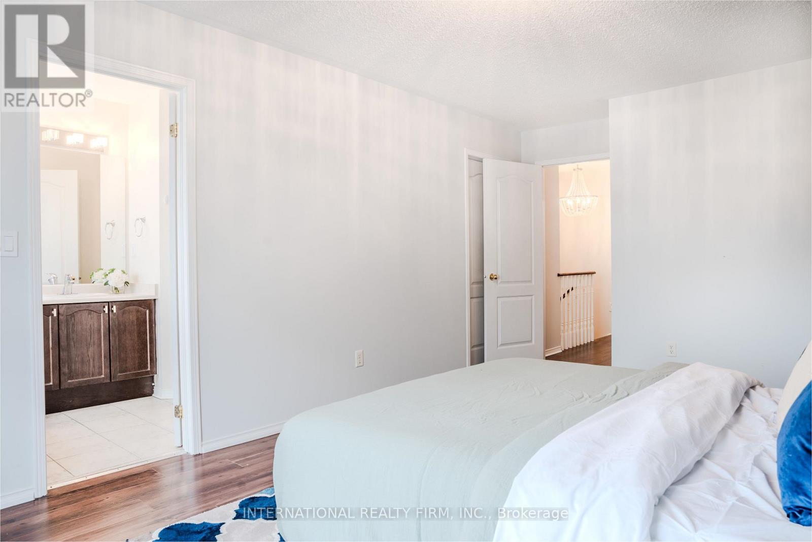 4881 Capri Crescent, Burlington, Ontario  L7M 0H8 - Photo 21 - W13734338