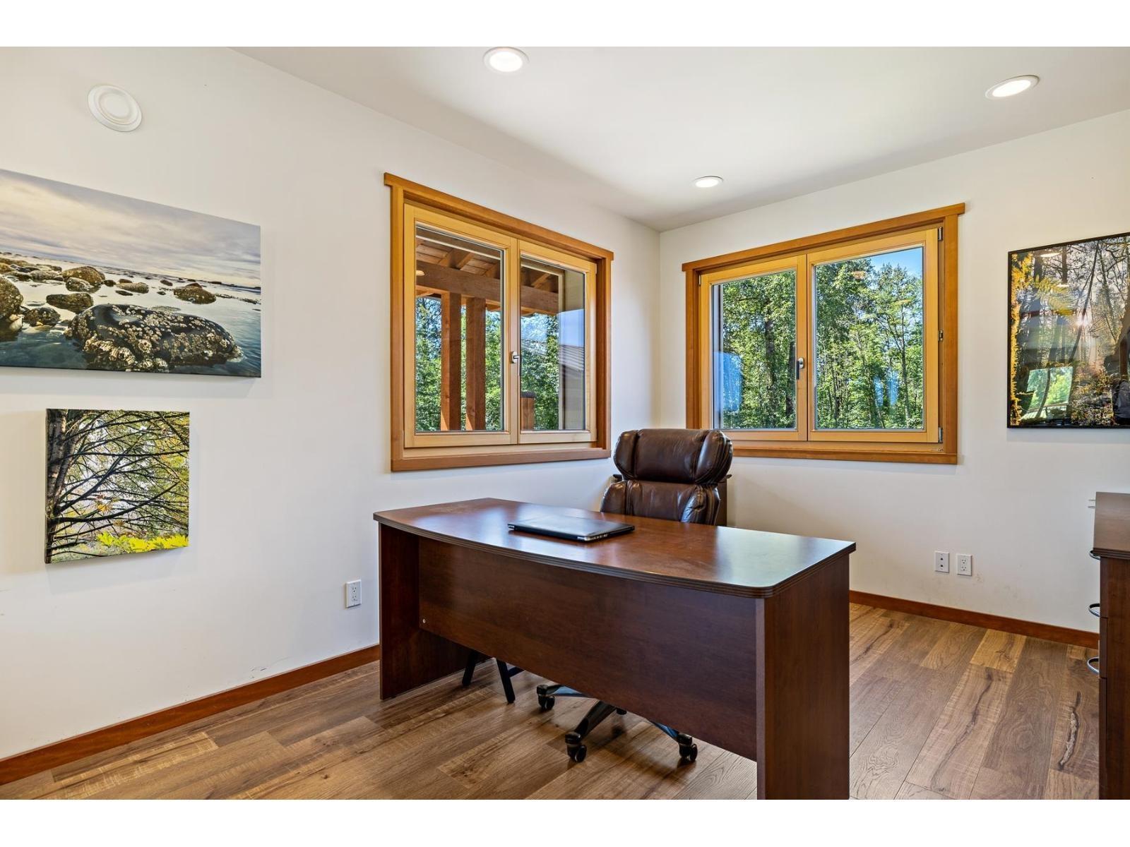 1061 216 Street, Langley, British Columbia  V2Z 1R3 - Photo 10 - C8081367