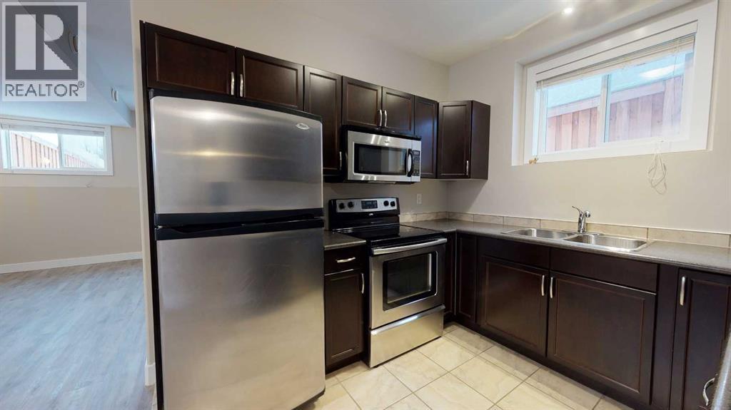 A & B, 8876 75 Avenue, Grande Prairie, Alberta  T8X 0H8 - Photo 26 - A2321725
