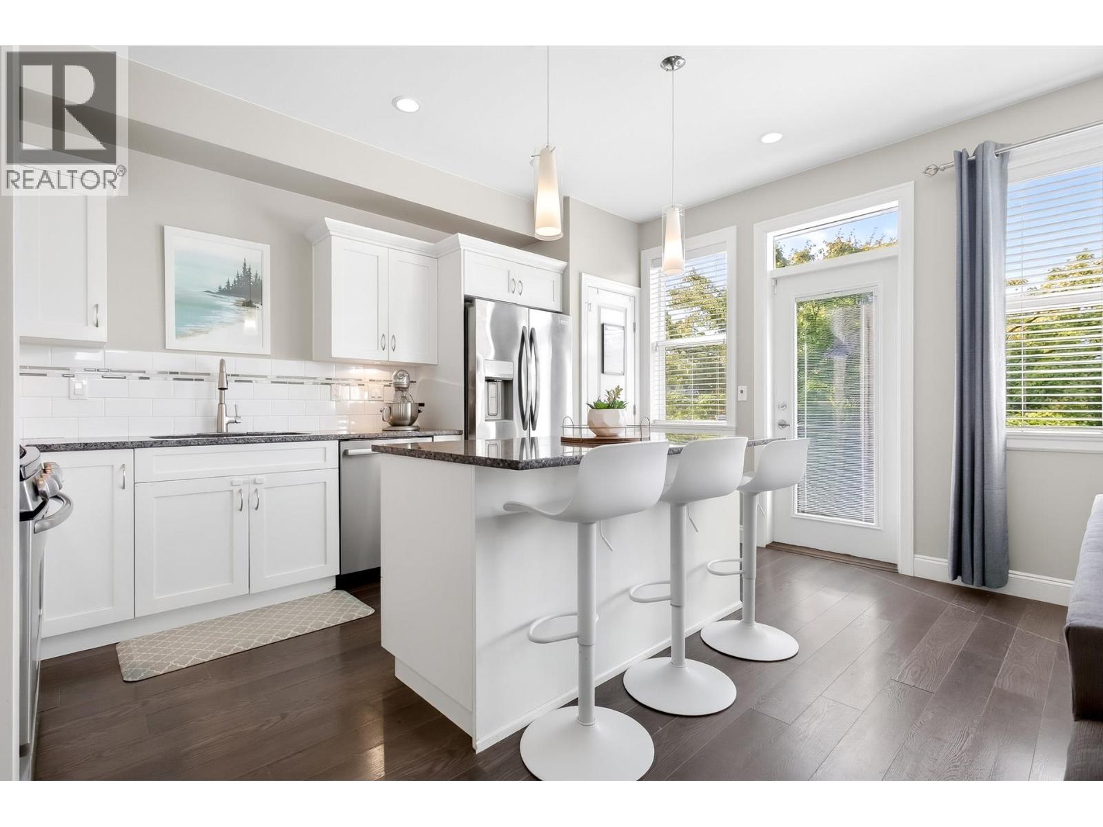 5 1395 Marguerite Street, Coquitlam, British Columbia  V3E 0H5 - Photo 11 - R3160587