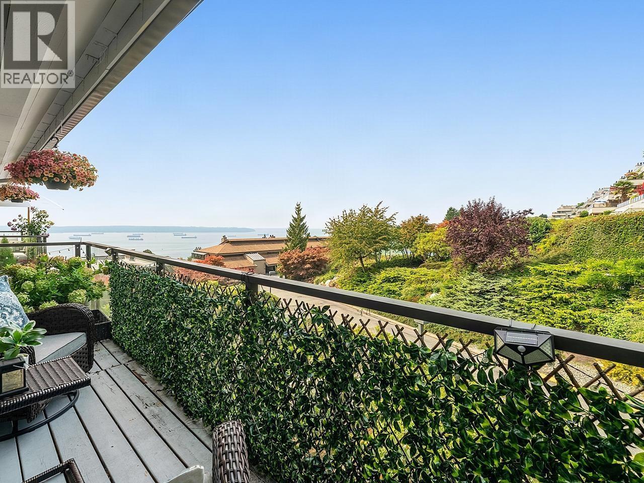 31 2216 Folkestone Way, West Vancouver, British Columbia  V7S 2X7 - Photo 8 - R3160441