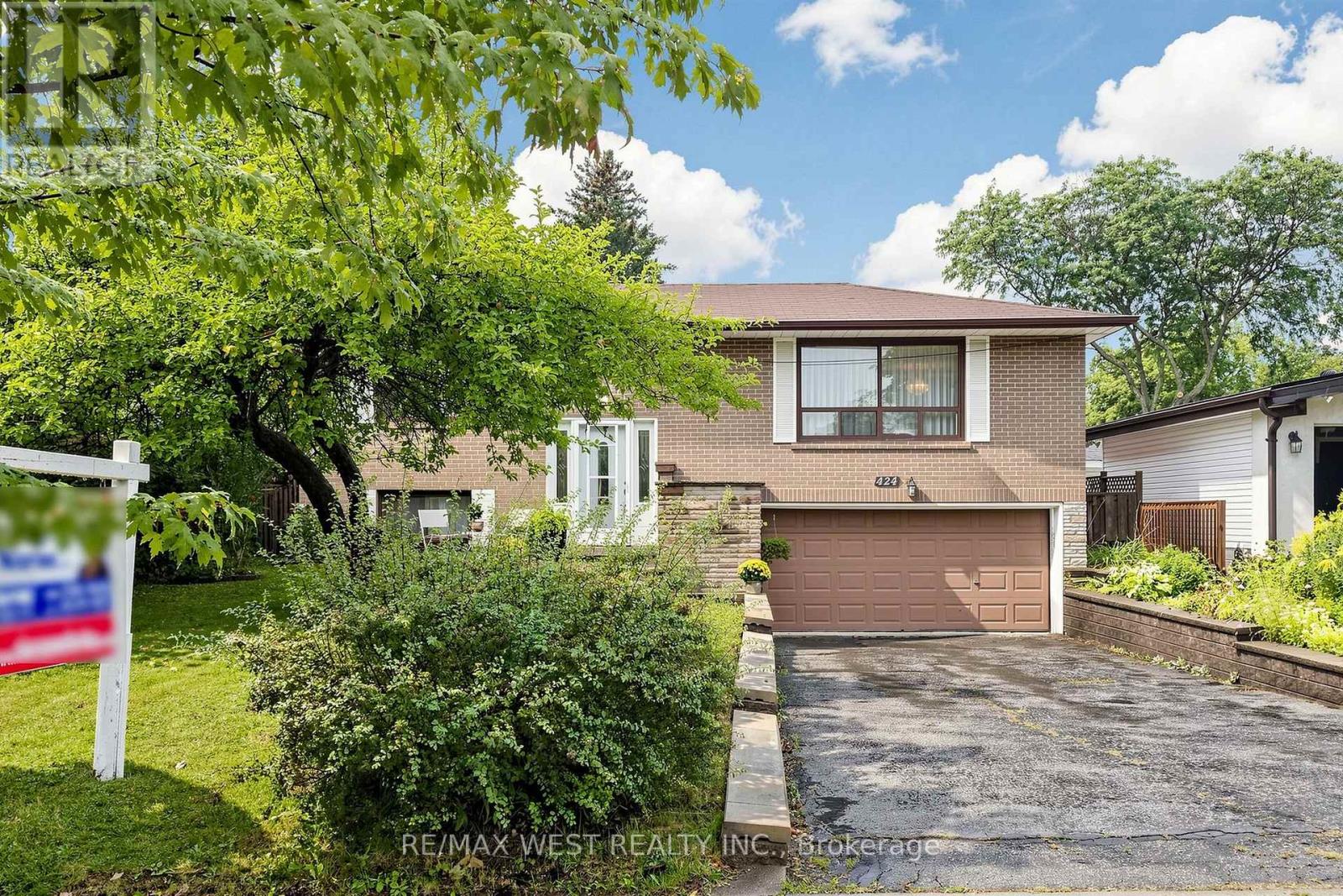 424 Brimorton Drive, Toronto, Ontario  M1H 2E5 - Photo 2 - E13726240