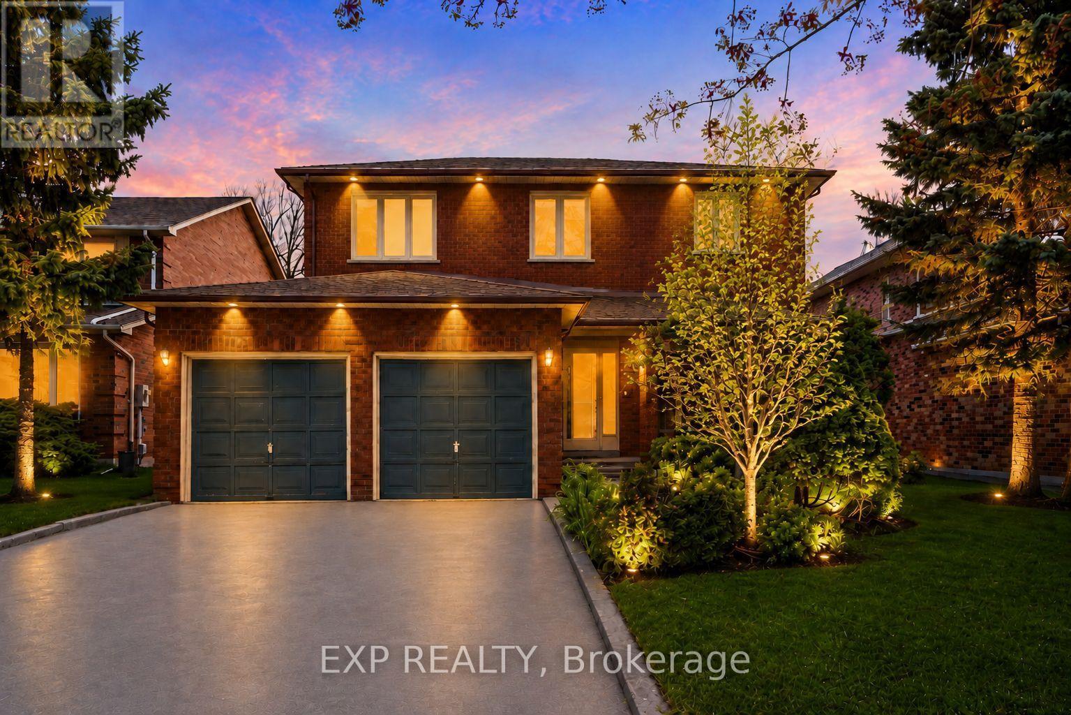 51 SANDERSON CRESCENT, Richmond Hill, Ontario