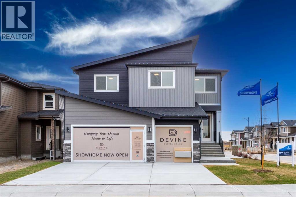 10 Waterford Mews, Chestermere, Alberta  T1X 3B4 - Photo 1 - A2341022