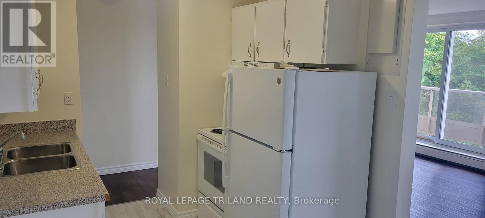 602 - 5 Avon Road, St. Thomas, Ontario  N5P 3Y3 - Photo 3 - X13734432