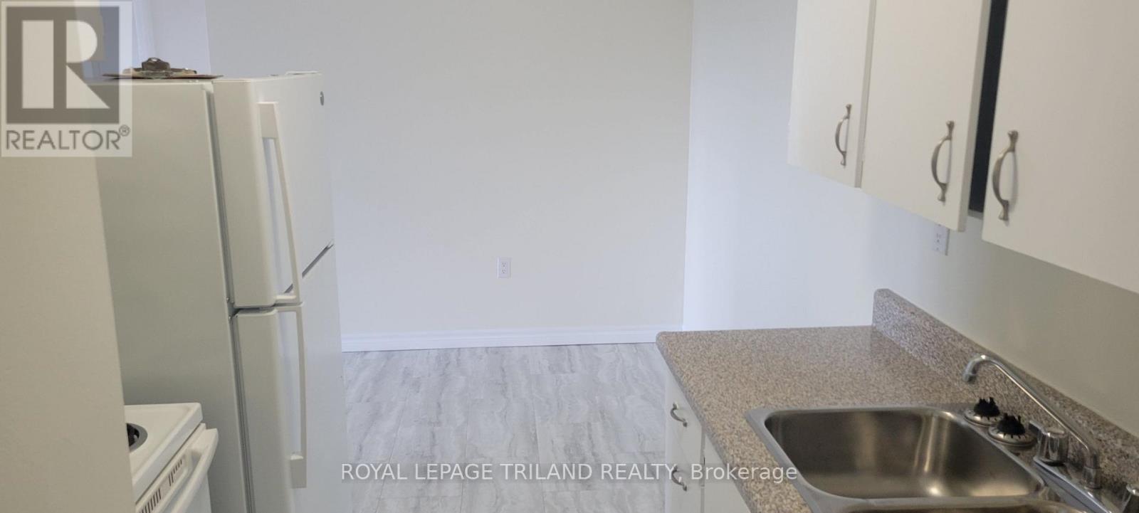 602 - 5 Avon Road, St. Thomas, Ontario  N5P 3Y3 - Photo 4 - X13734432