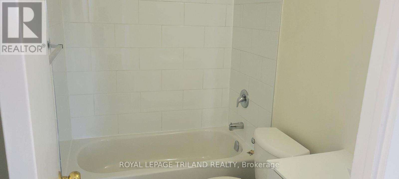 602 - 5 Avon Road, St. Thomas, Ontario  N5P 3Y3 - Photo 6 - X13734432