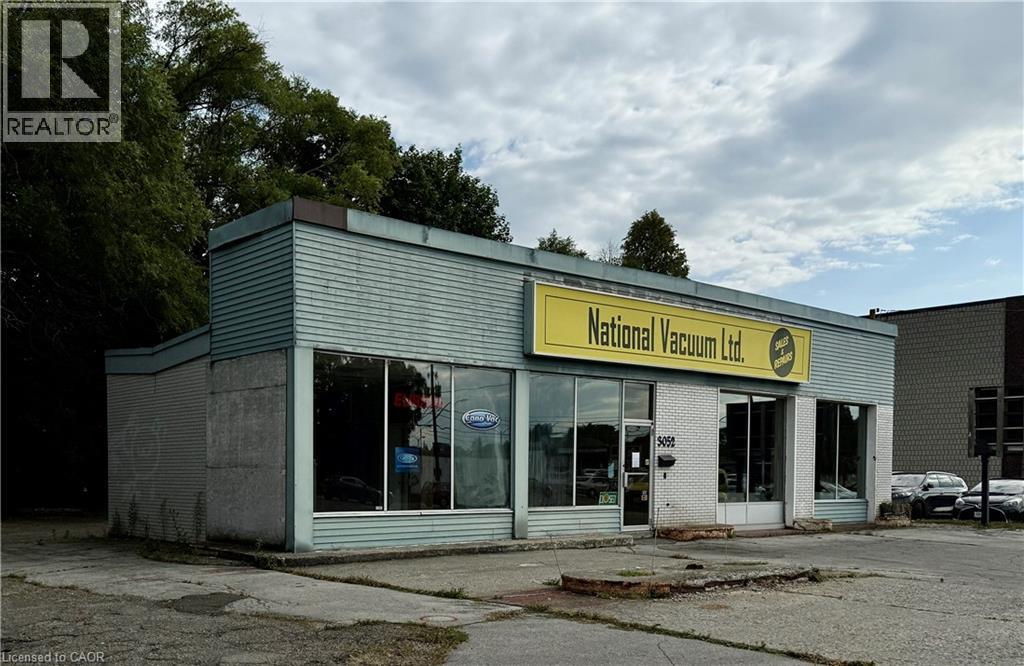 3052 NEW Street, Burlington, Ontario