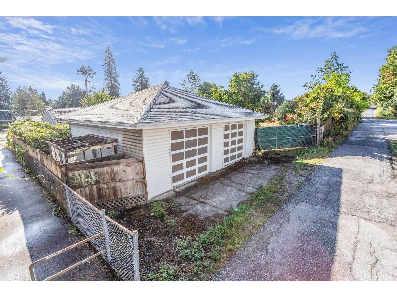 10965 Lark Place, Surrey, British Columbia  V3R 4W1 - Photo 8 - R3160297