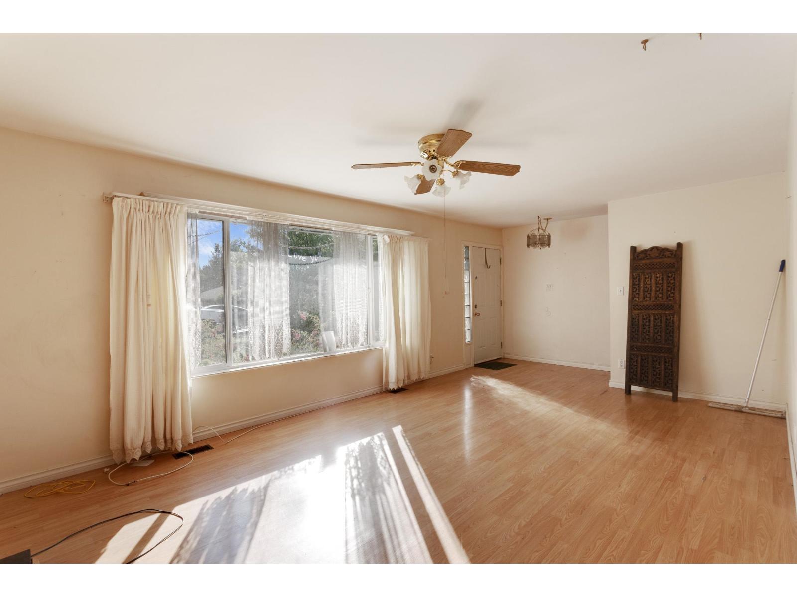 10965 Lark Place, Surrey, British Columbia  V3R 4W1 - Photo 10 - R3160297