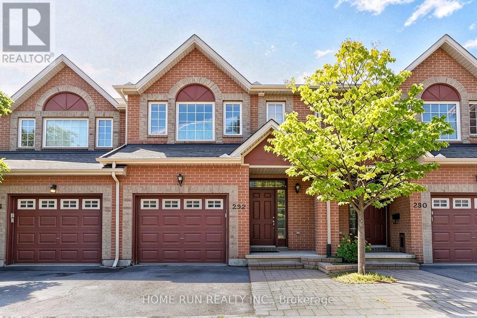 292 FREEDOM PRIVATE, Ottawa, Ontario