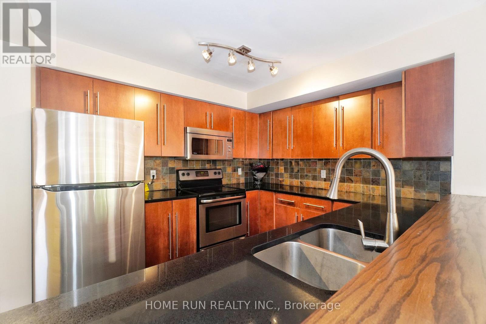 292 Freedom Private, Ottawa, Ontario  K1G 6W4 - Photo 11 - X13734436