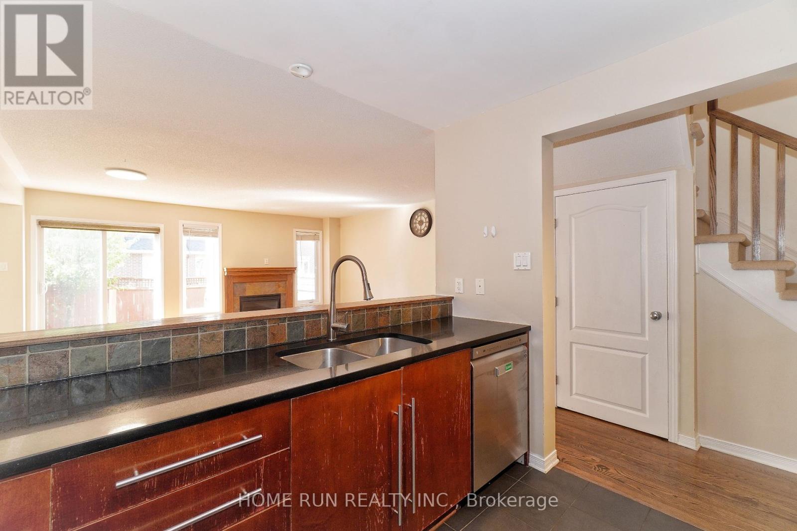 292 Freedom Private, Ottawa, Ontario  K1G 6W4 - Photo 13 - X13734436