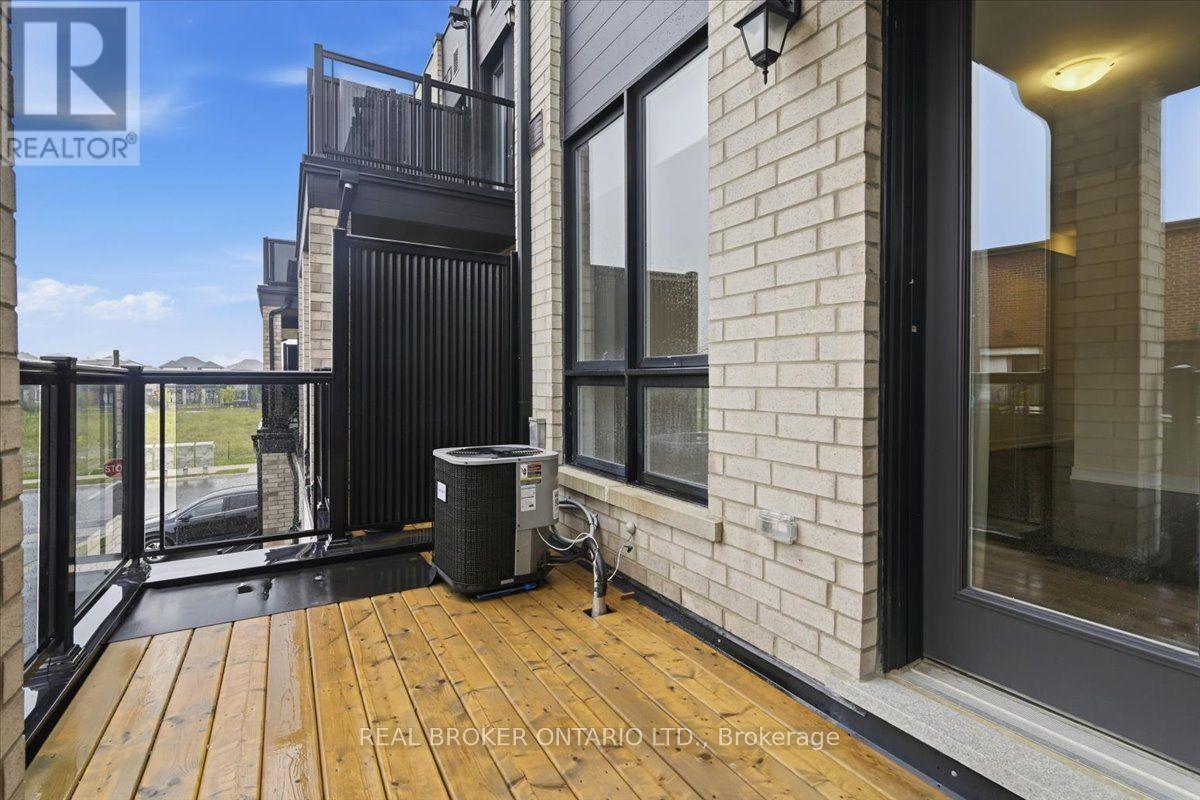 112 Stauffer Crescent, Markham, Ontario  L6B 1R1 - Photo 10 - N13734440