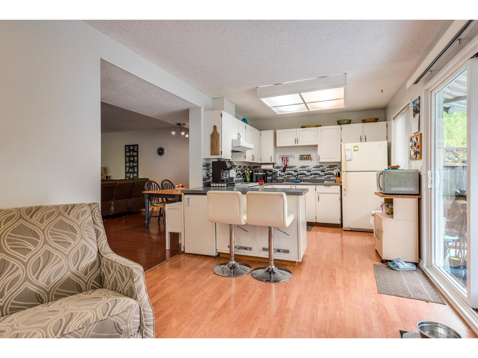 13447 68a Avenue, Surrey, British Columbia  V3W 8H2 - Photo 11 - R3160679
