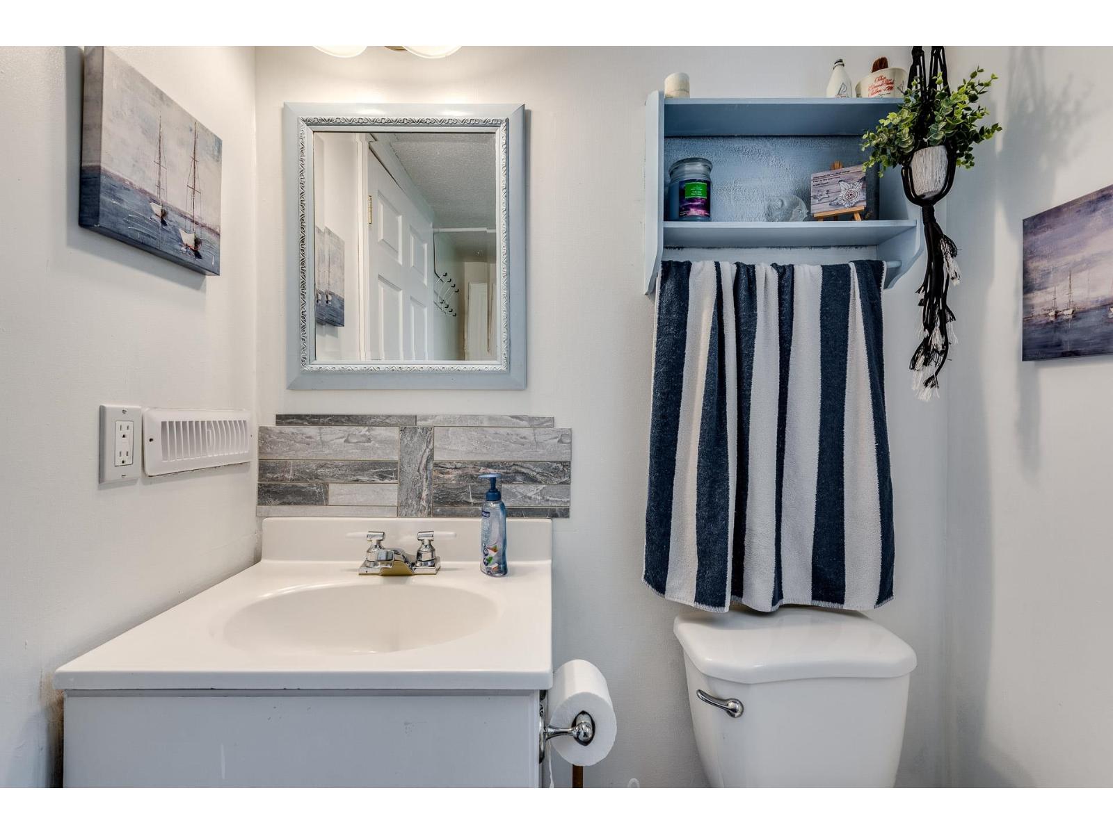 13447 68a Avenue, Surrey, British Columbia  V3W 8H2 - Photo 15 - R3160679