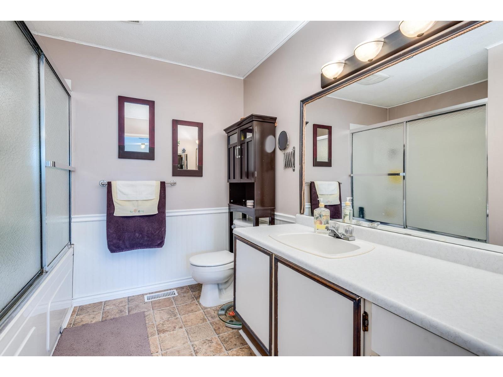 13447 68a Avenue, Surrey, British Columbia  V3W 8H2 - Photo 17 - R3160679