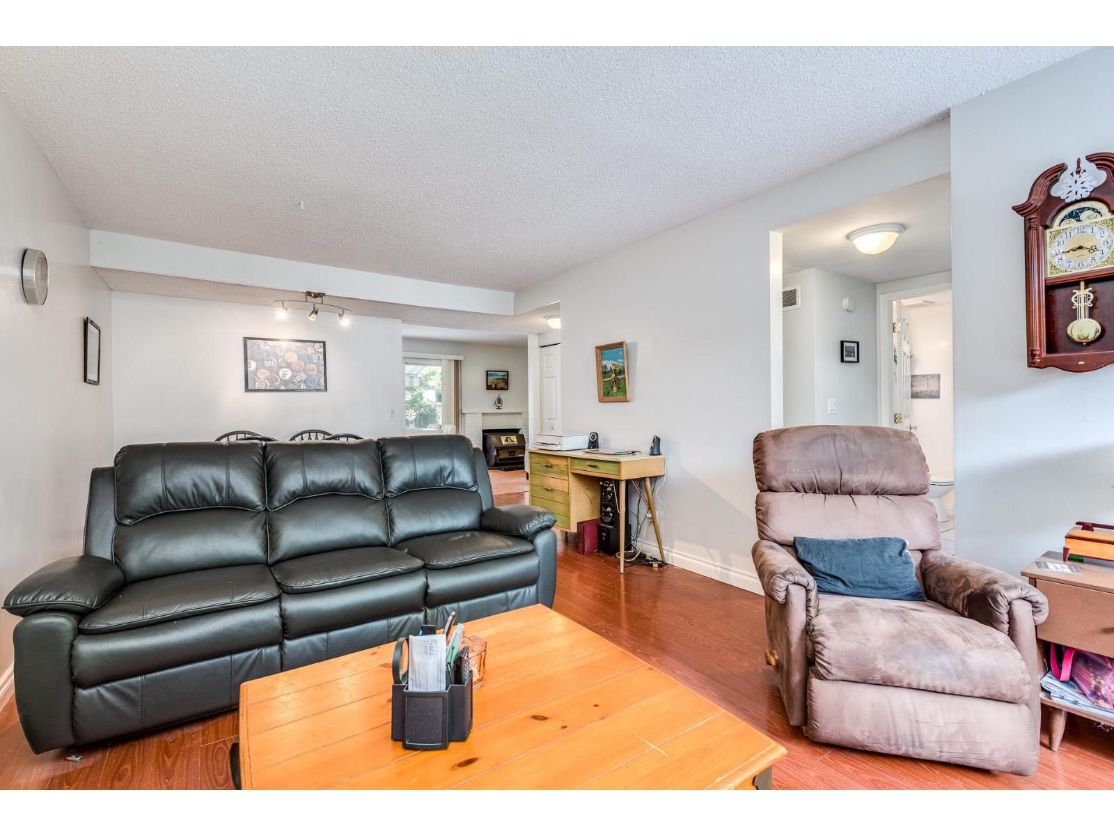 13447 68a Avenue, Surrey, British Columbia  V3W 8H2 - Photo 7 - R3160679