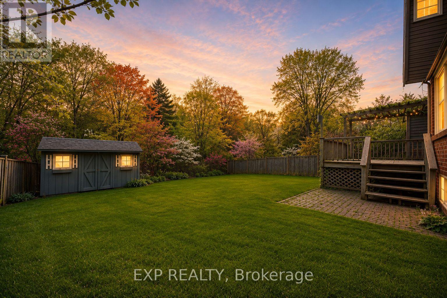 51 Sanderson Crescent, Richmond Hill, Ontario  L4C 5L5 - Photo 4 - N13732002