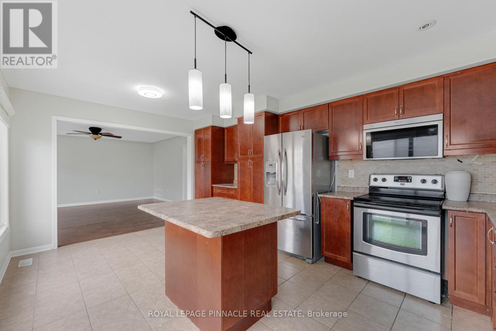 135 Baldwin Drive, Cambridge, Ontario N3C 0B4 - Photo 17 - X13733974