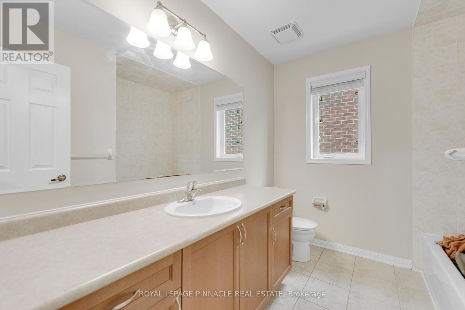 135 Baldwin Drive, Cambridge, Ontario N3C 0B4 - Photo 35 - X13733974