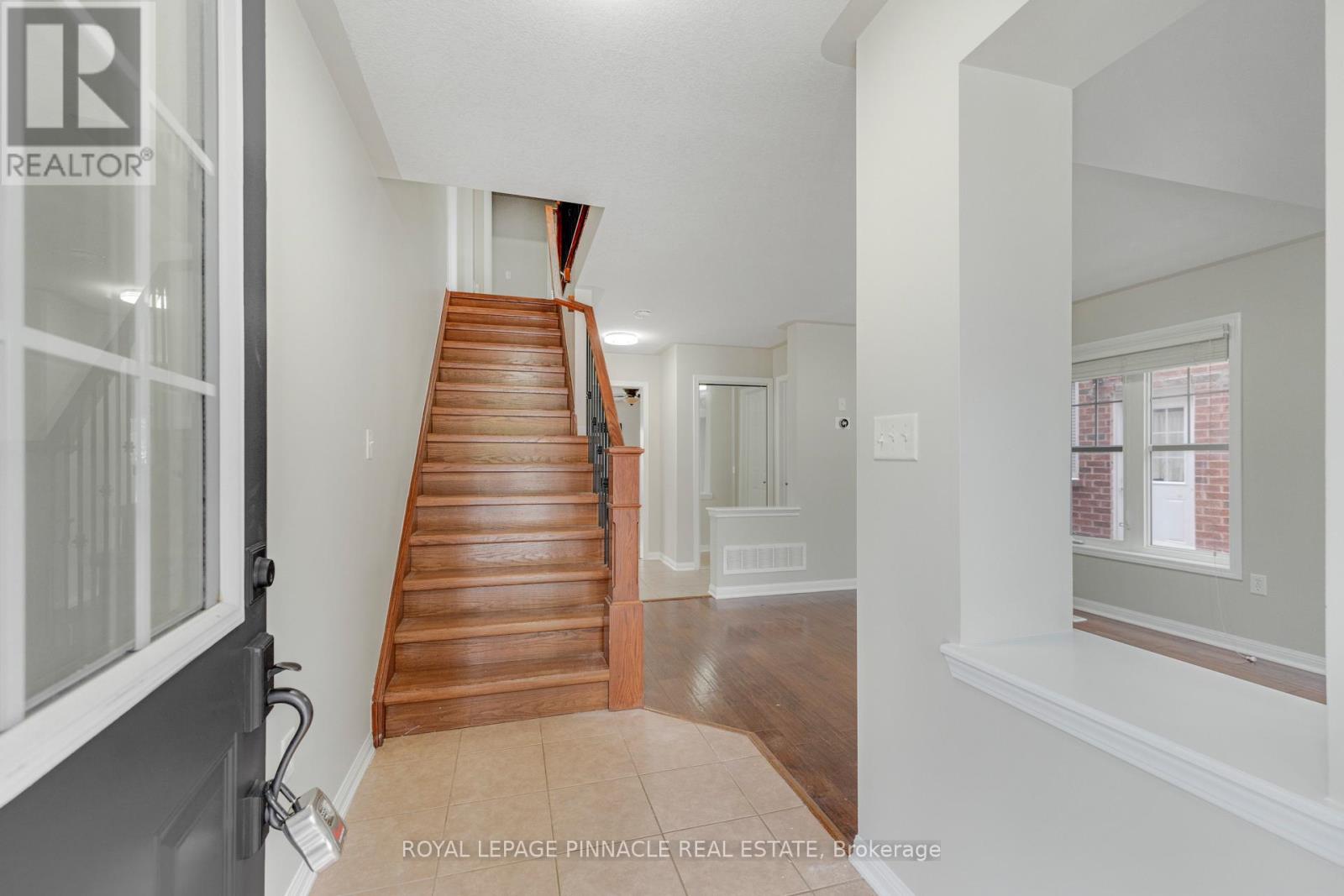 135 Baldwin Drive, Cambridge, Ontario N3C 0B4 - Photo 5 - X13733974