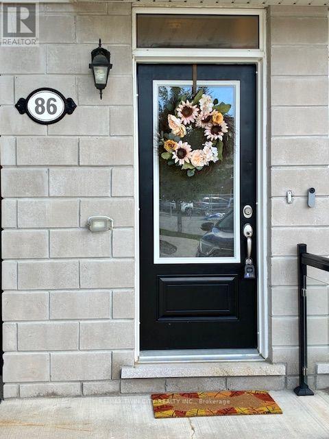 86 Daylily Lane, Kitchener, Ontario  N2R 0L7 - Photo 2 - X13734424