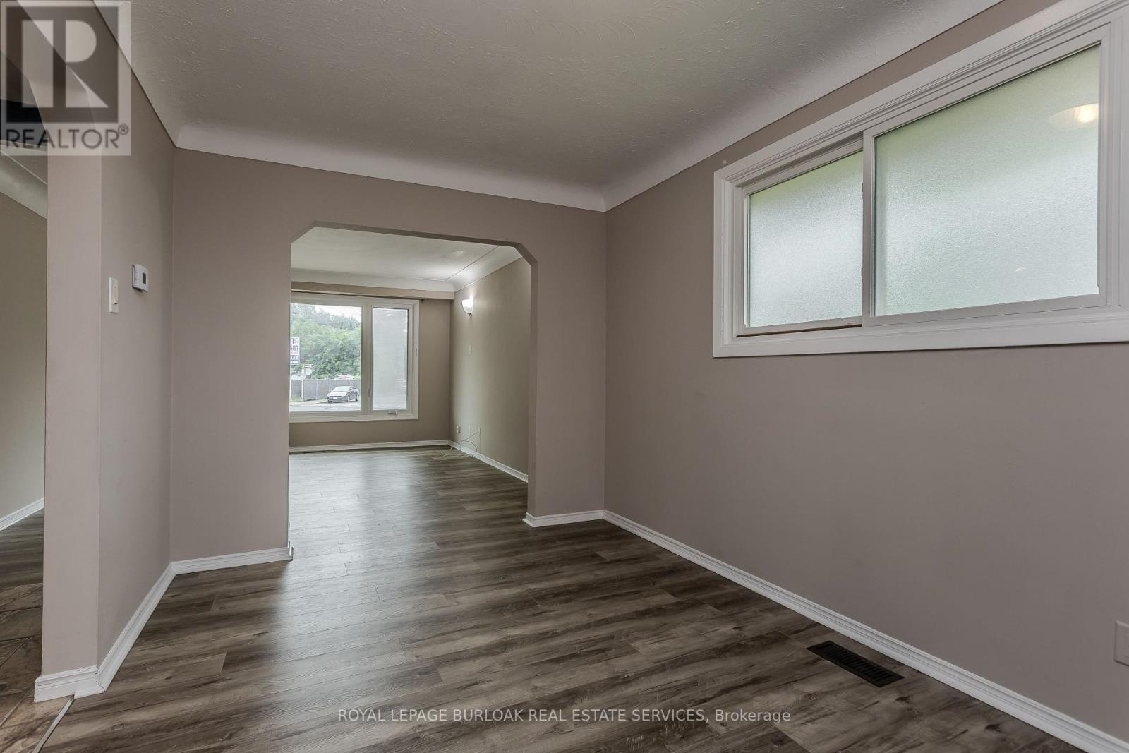 307 Dunsmure Road, Hamilton, Ontario  L8L 1X1 - Photo 13 - X13734430