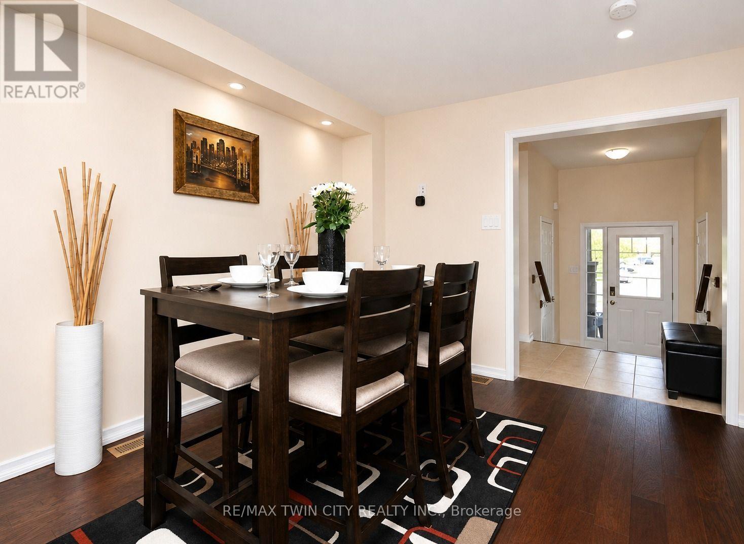 Upper - 78 Glenvista Drive, Kitchener, Ontario  N2R 0E3 - Photo 5 - X13734454