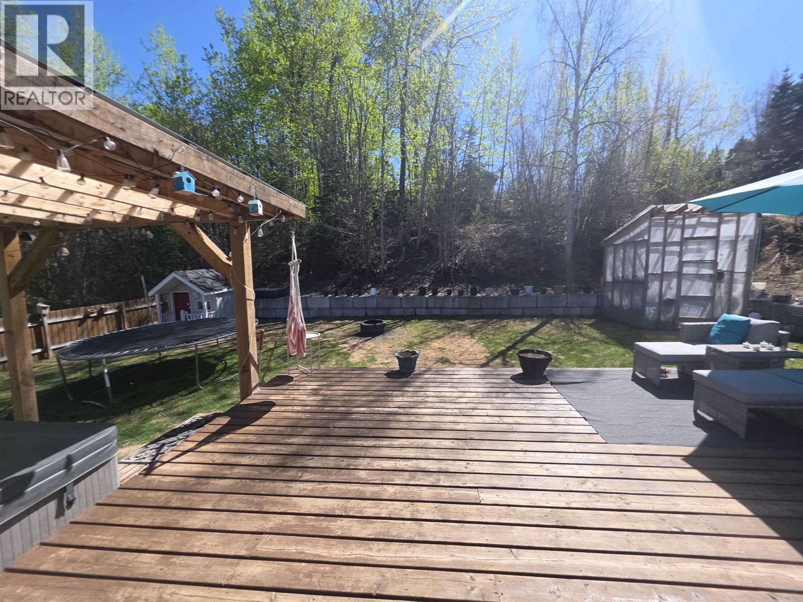 398 W 5th Street, Vanderhoof, British Columbia  V0J 3A0 - Photo 2 - R3160458