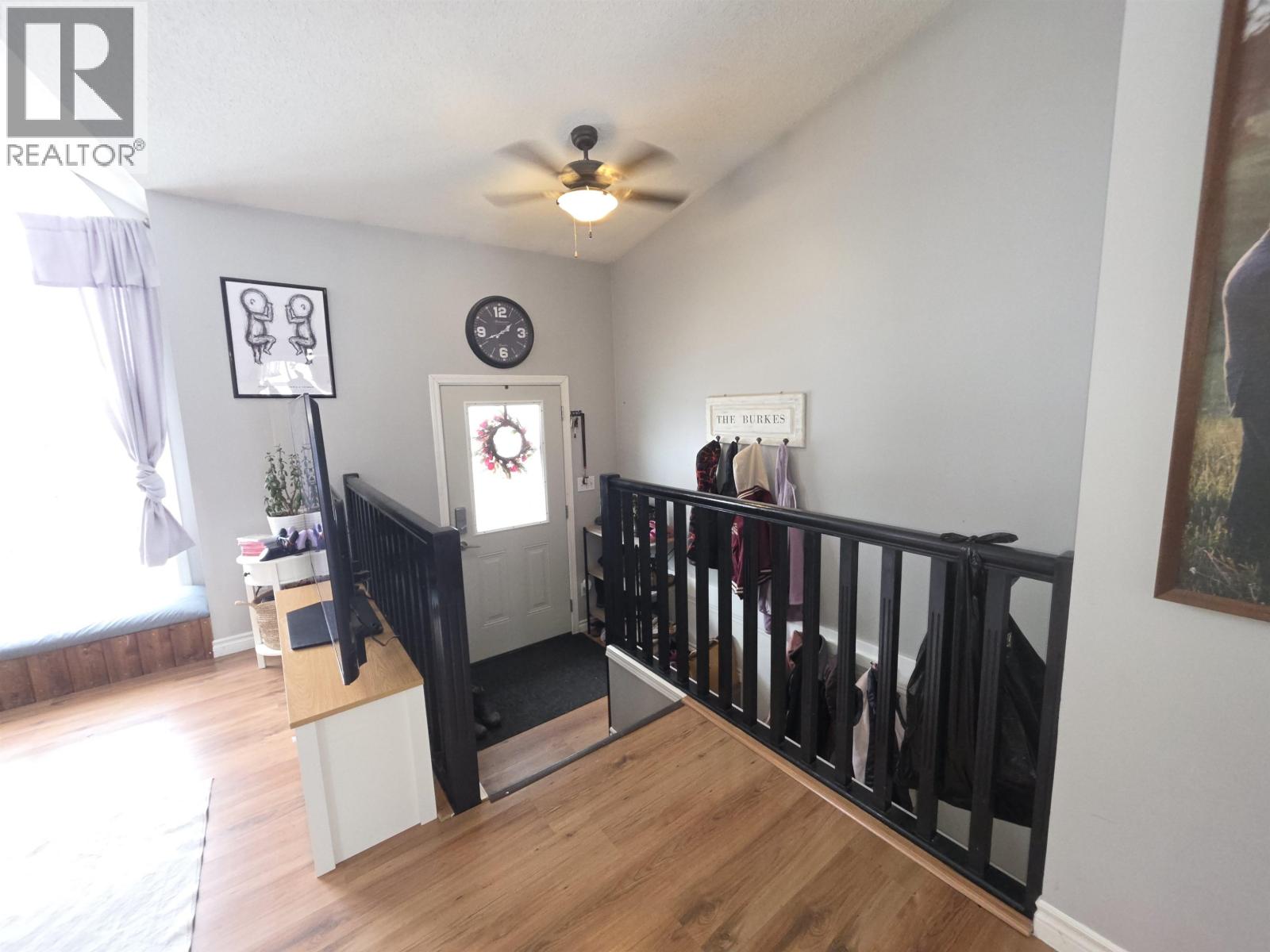 398 W 5th Street, Vanderhoof, British Columbia  V0J 3A0 - Photo 10 - R3160458