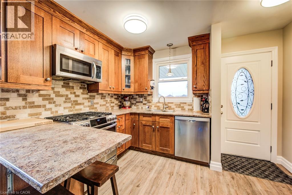 52 Mockingbird Drive, Elmira, Ontario  N3B 3A6 - Photo 8 - 40859364