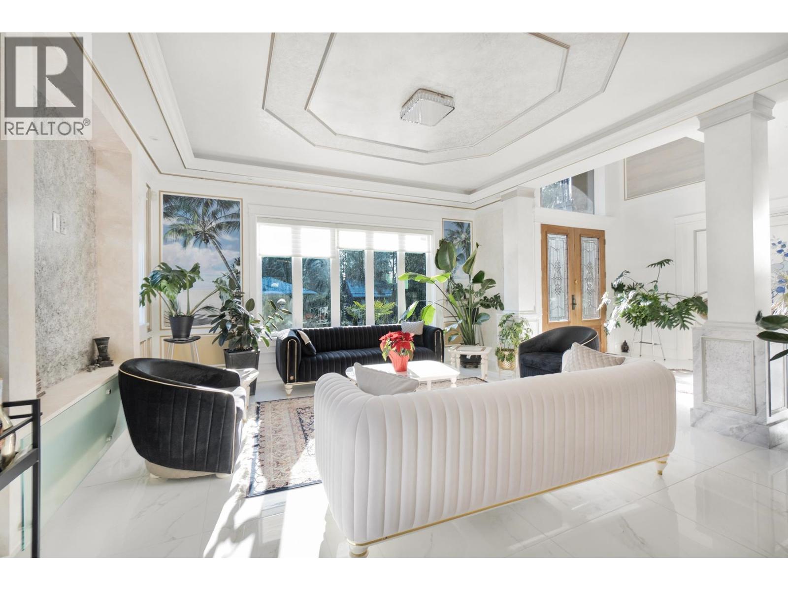512 W 23rd Street, North Vancouver, British Columbia  V7M 2B9 - Photo 5 - R3087961
