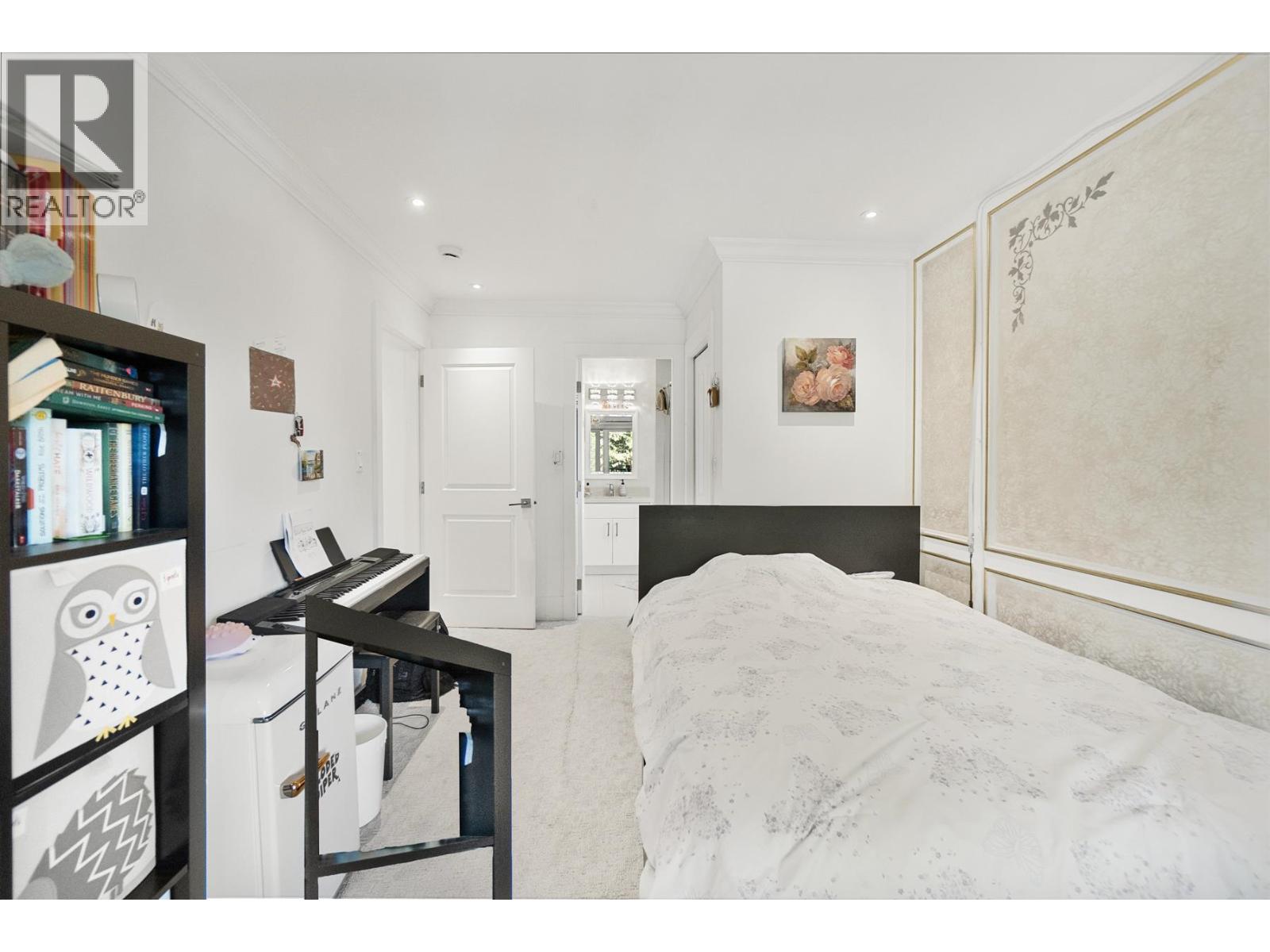 512 W 23rd Street, North Vancouver, British Columbia  V7M 2B9 - Photo 36 - R3087961