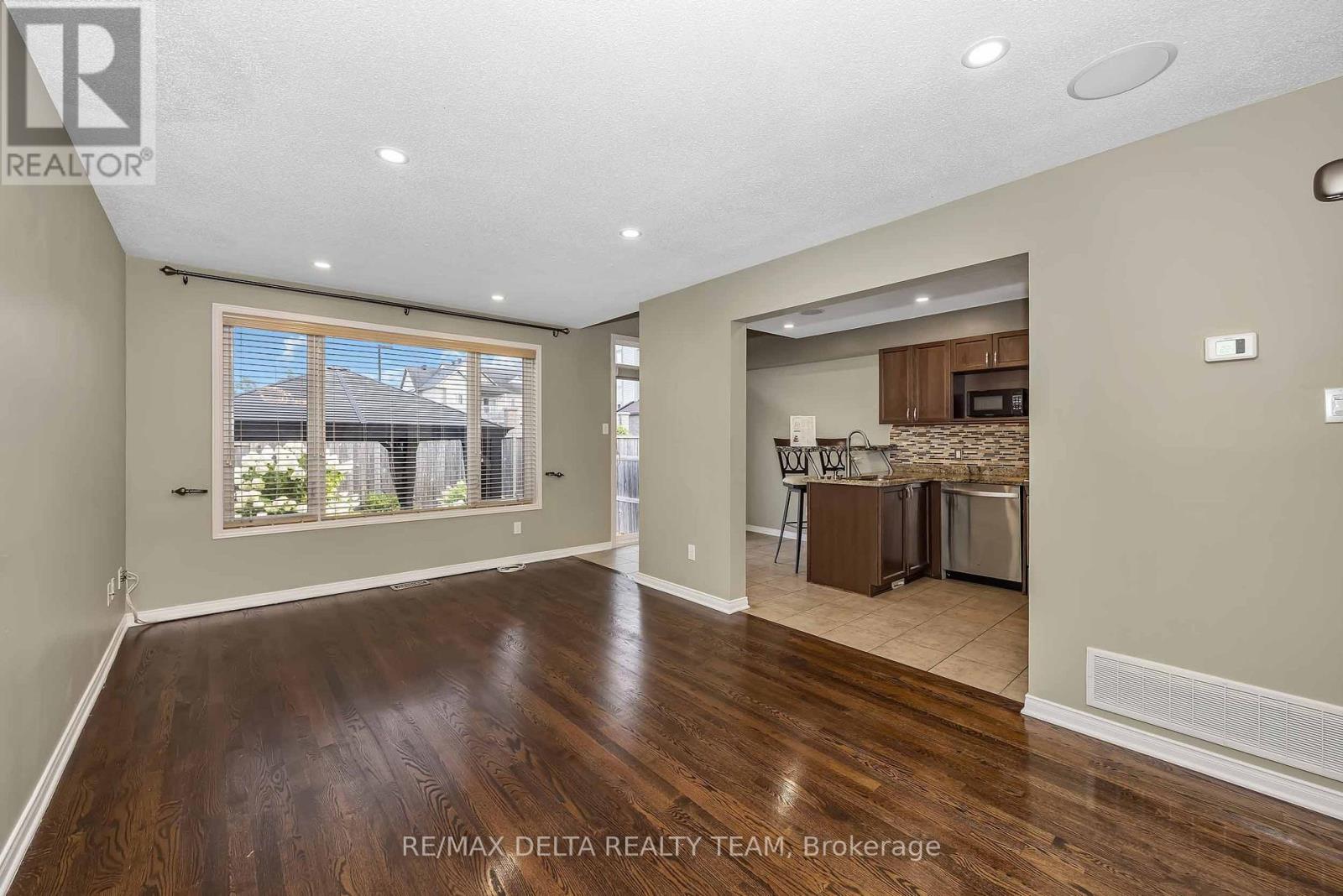 253 Cityview Crescent, Ottawa, Ontario  K4A 0T9 - Photo 12 - X13734510