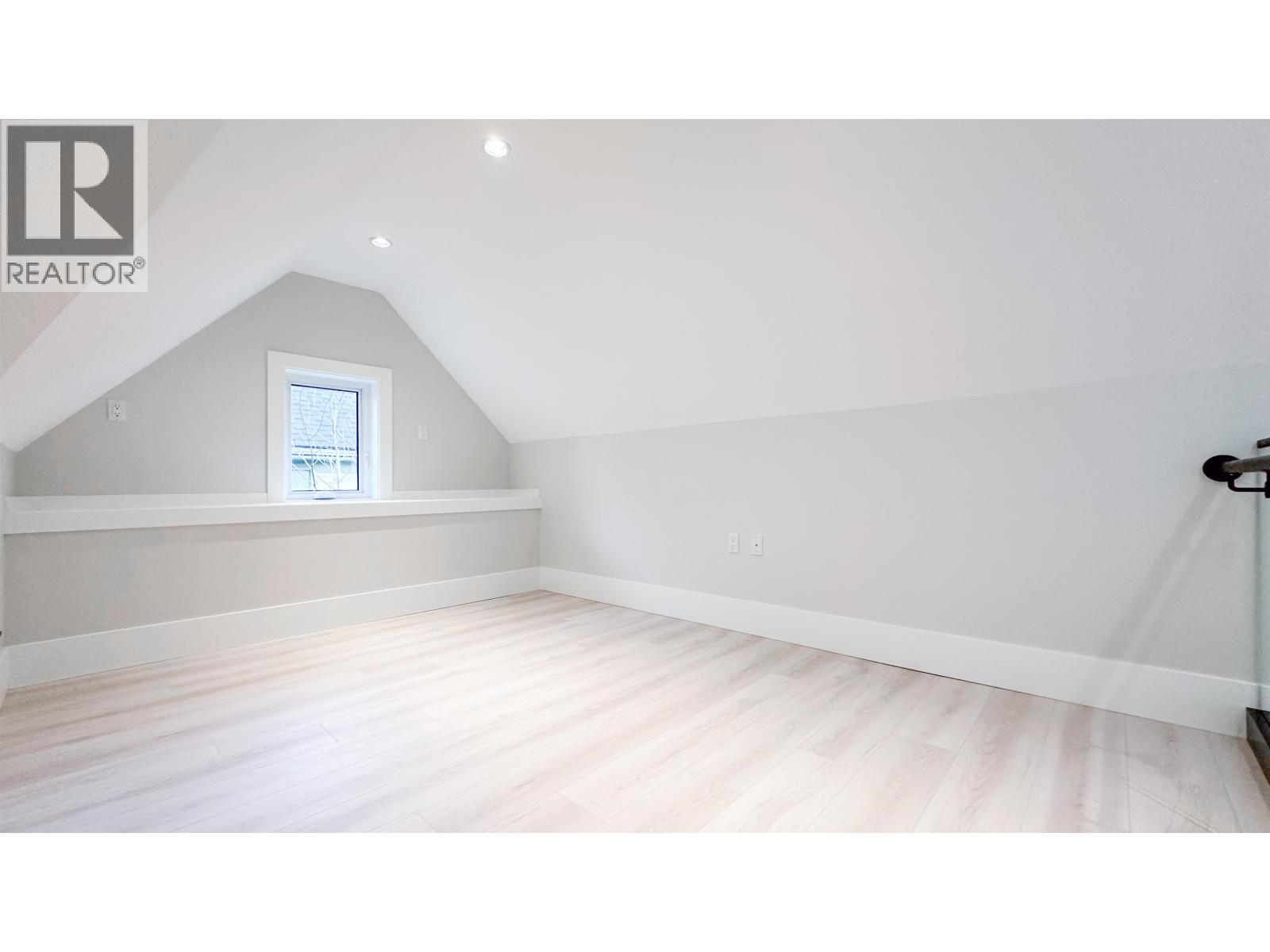 2373 W 7th Street, Vancouver, British Columbia  V6K 1Y4 - Photo 31 - R3160657