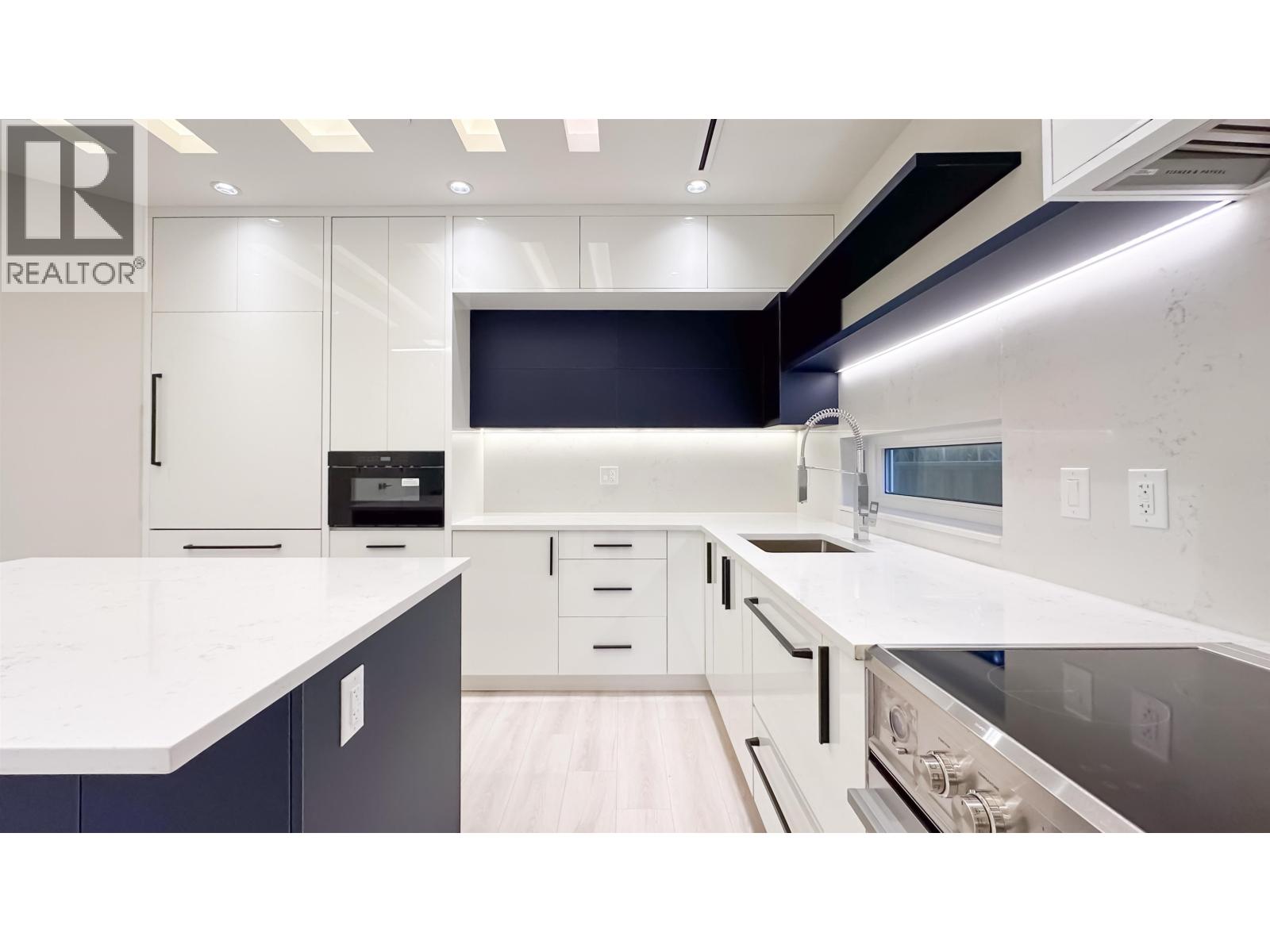 2373 W 7th Street, Vancouver, British Columbia  V6K 1Y4 - Photo 6 - R3160657