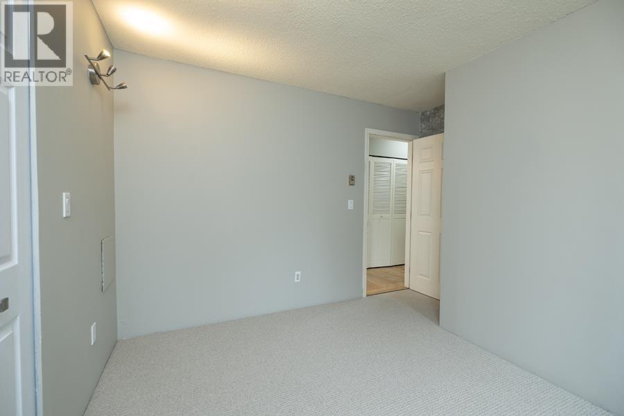 6173 Bligh Road, Sechelt, British Columbia  V7Z 0M1 - Photo 19 - R3160660