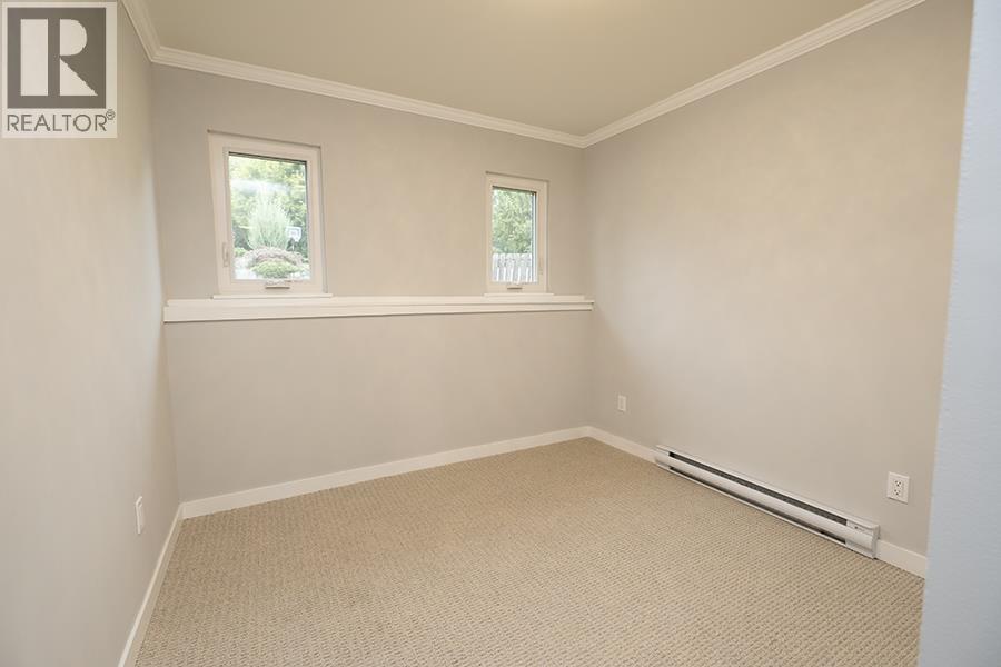 6173 Bligh Road, Sechelt, British Columbia  V7Z 0M1 - Photo 27 - R3160660