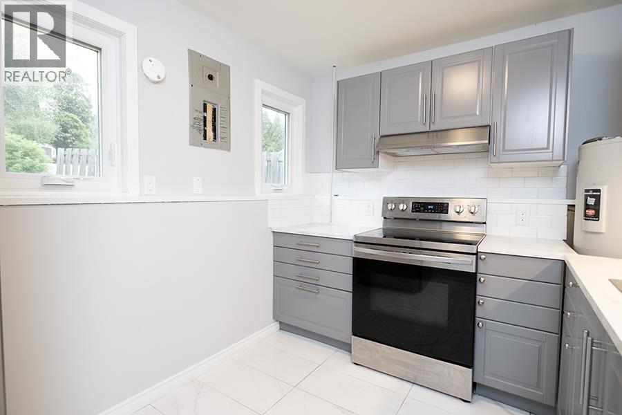 6173 Bligh Road, Sechelt, British Columbia  V7Z 0M1 - Photo 33 - R3160660