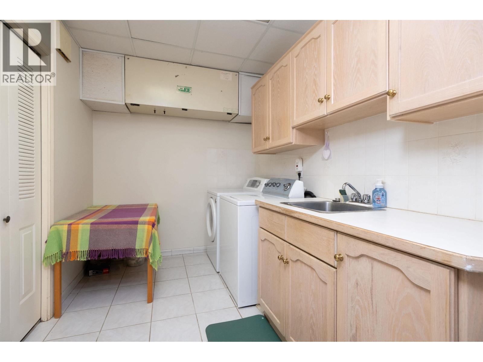 2248 Sicamous Avenue, Coquitlam, British Columbia  V3K 6R9 - Photo 27 - R3160669