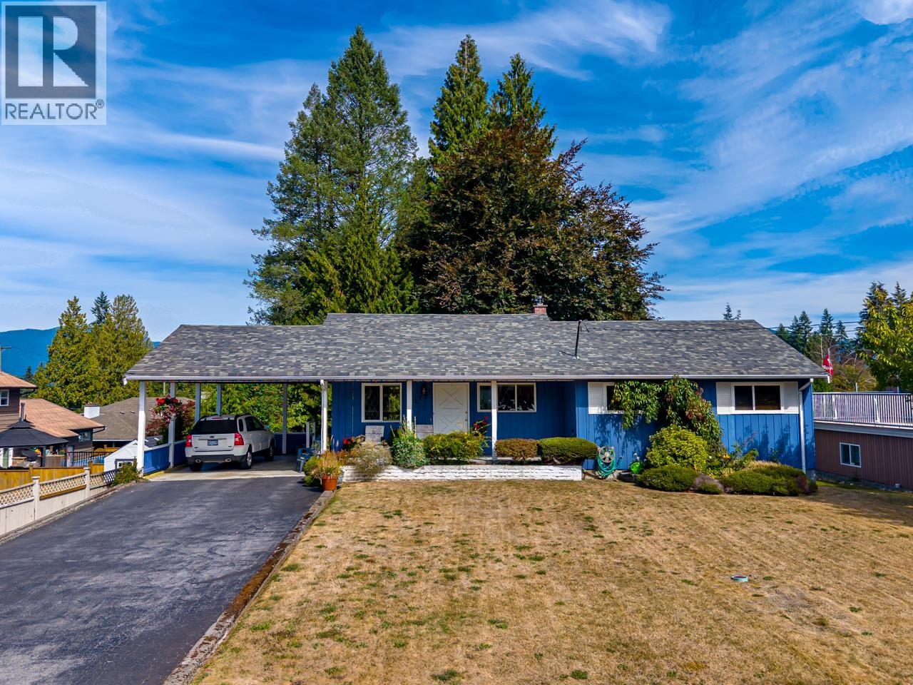 1721 BOWMAN AVENUE, coquitlam, British Columbia