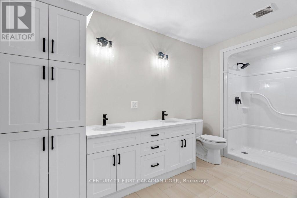 91 Victoria Avenue E, South Huron, Ontario  N0M 1M0 - Photo 21 - X13733530