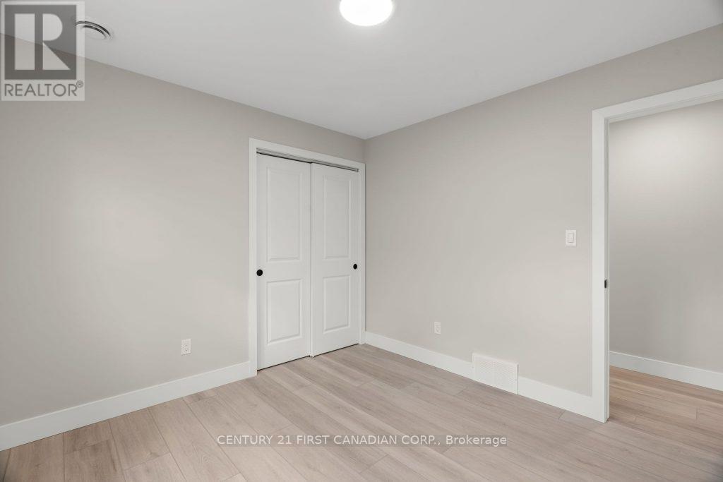 91 Victoria Avenue E, South Huron, Ontario  N0M 1M0 - Photo 7 - X13733530