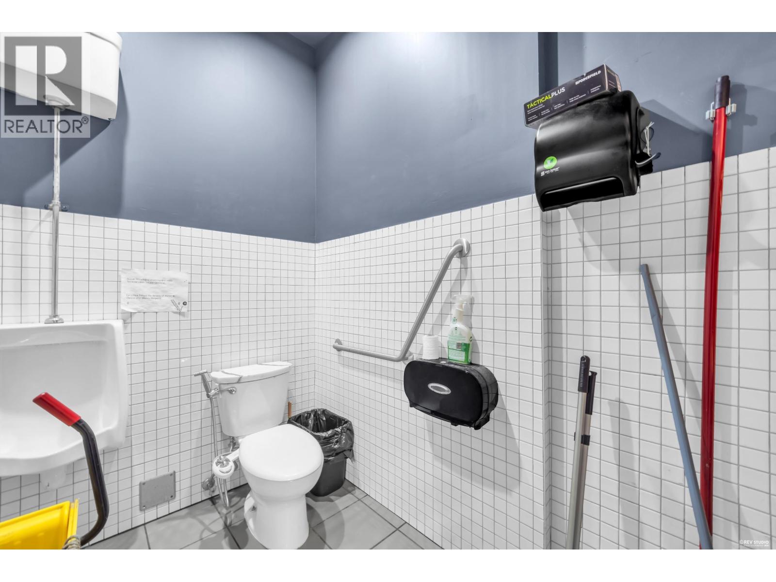 11555 Confidential, Vancouver, British Columbia  V0V 0V0 - Photo 23 - C8081700