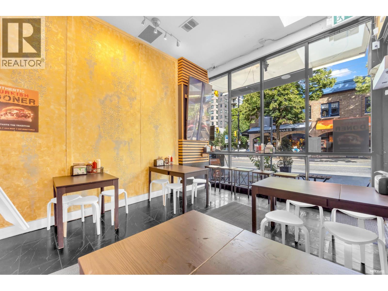 11555 Confidential, Vancouver, British Columbia  V0V 0V0 - Photo 6 - C8081700